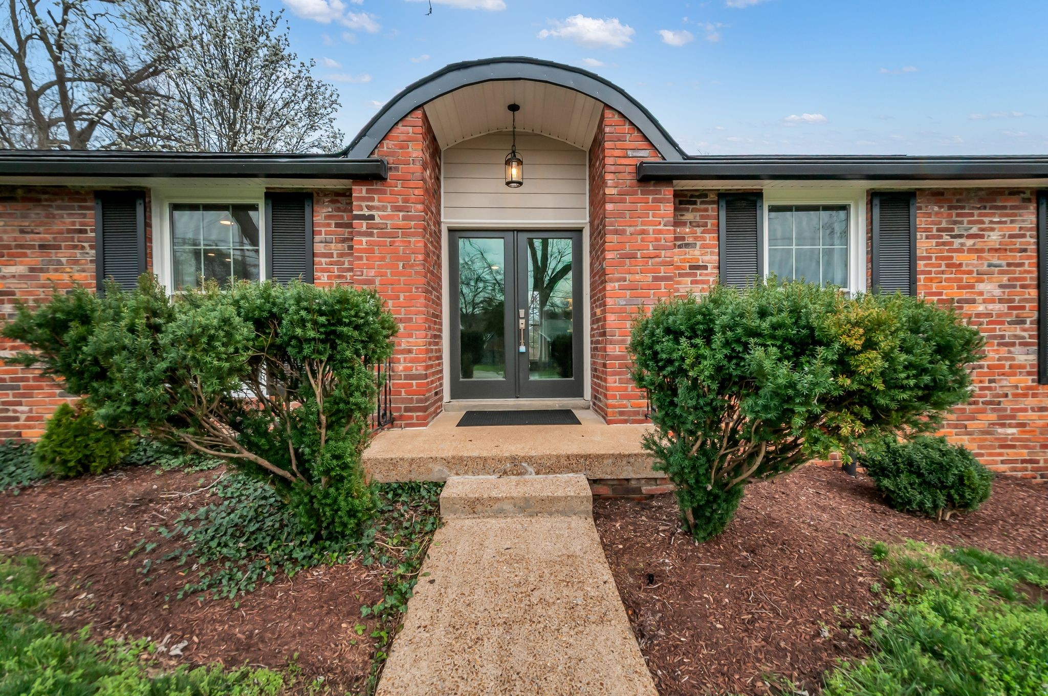 68 Vaughns Gap Road Nashville, TN 37205 - Photo 4 of 42