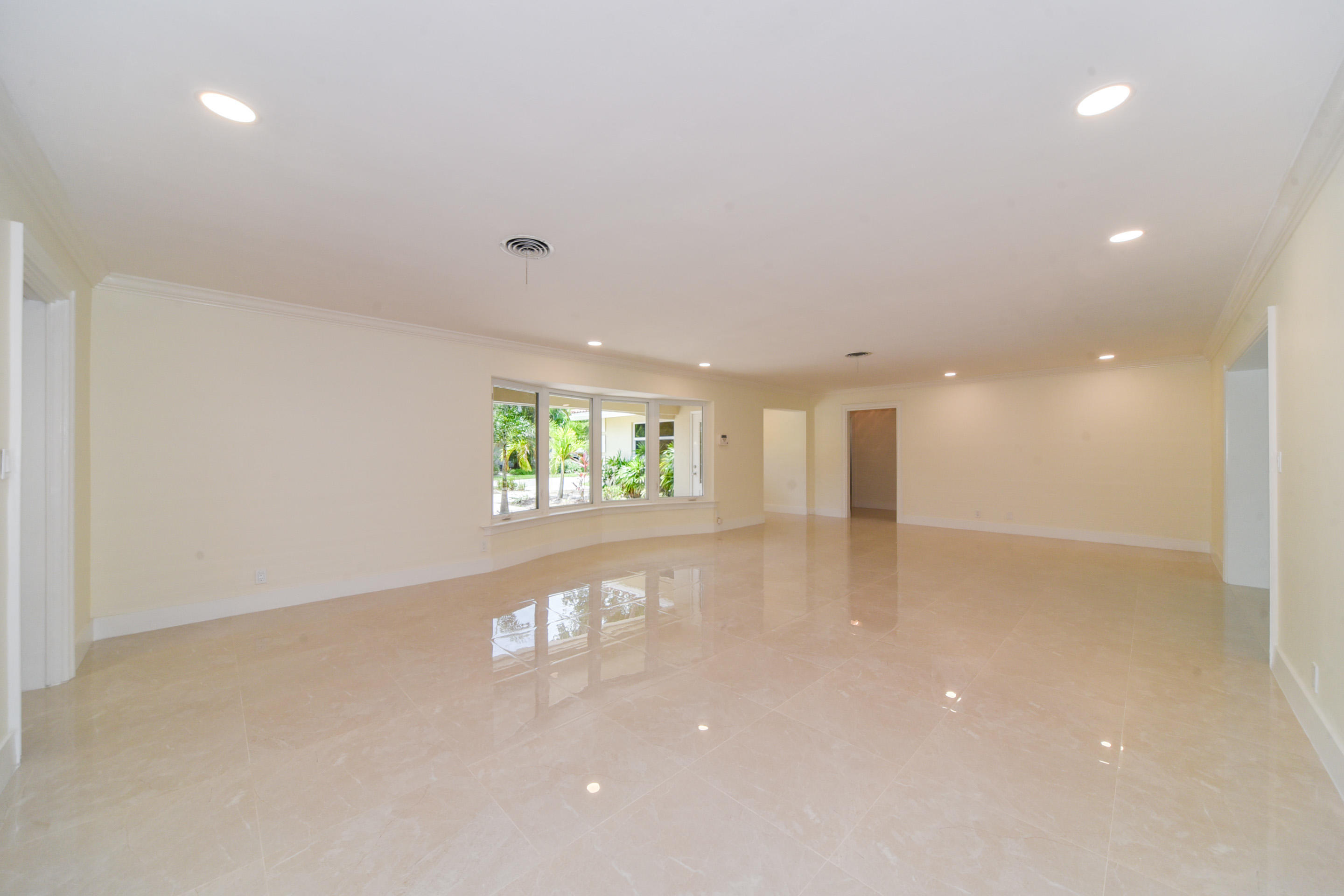 709 West Royal Palm Road Boca Raton, FL 33486 - Photo 7 of 25 05 Living and Dining Room