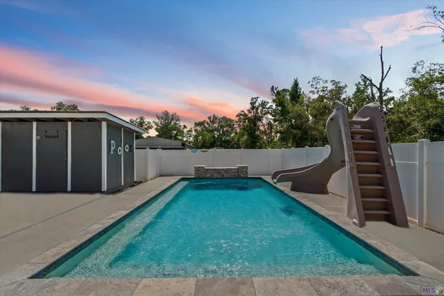 $425,000 | 32885 Lower Rome Road, Springfield, LA 70462