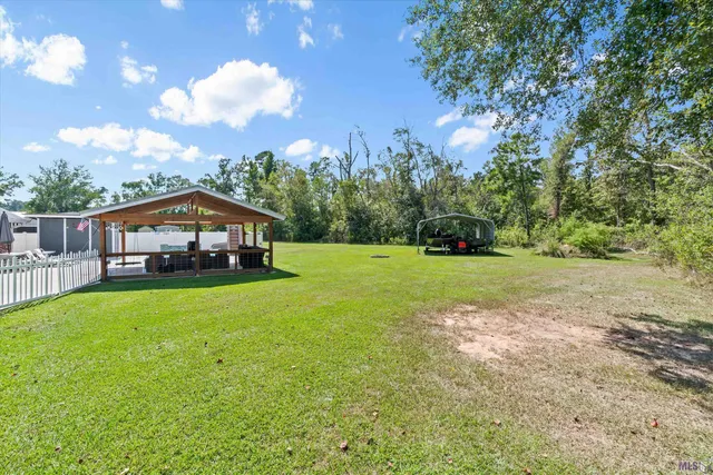 $425,000 | 32885 Lower Rome Road, Springfield, LA 70462