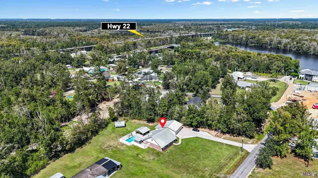 $425,000 | 32885 Lower Rome Road, Springfield, LA 70462
