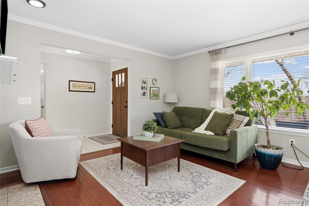 1501 Miller Road Lake Orion, MI 48362 - Photo 5 of 81 Gallery Image 5
