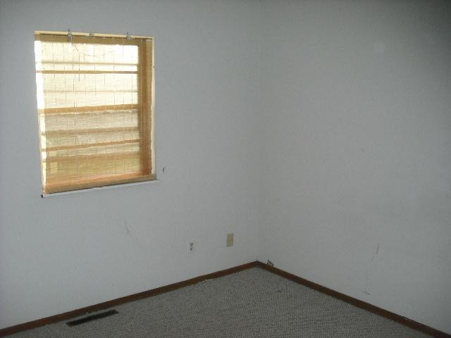 3320 Quaker Road Columbus, OH 43207 - Photo 9 of 11 Gallery Image 9