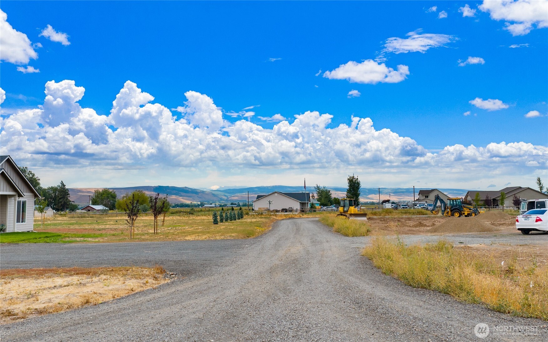1-xx Fairview Road Ellensburg, WA 98926 - Photo 3 of 15 a view of a swimming pool yard