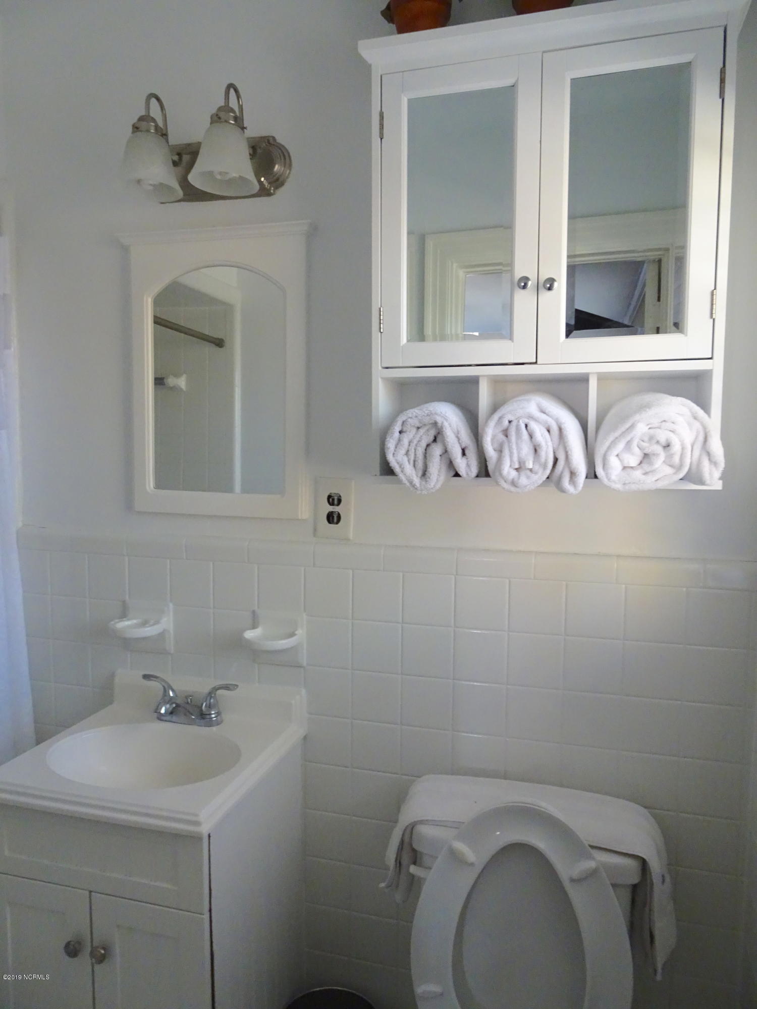 1106 West Rock Spring Road Greenville, NC 27858 - Photo 21 of 51 Master Bathroom