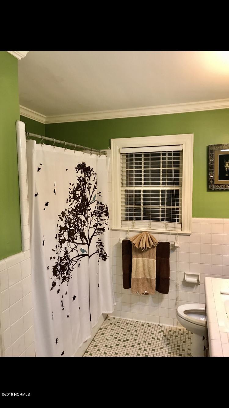 1106 West Rock Spring Road Greenville, NC 27858 - Photo 28 of 51 IMG_7408