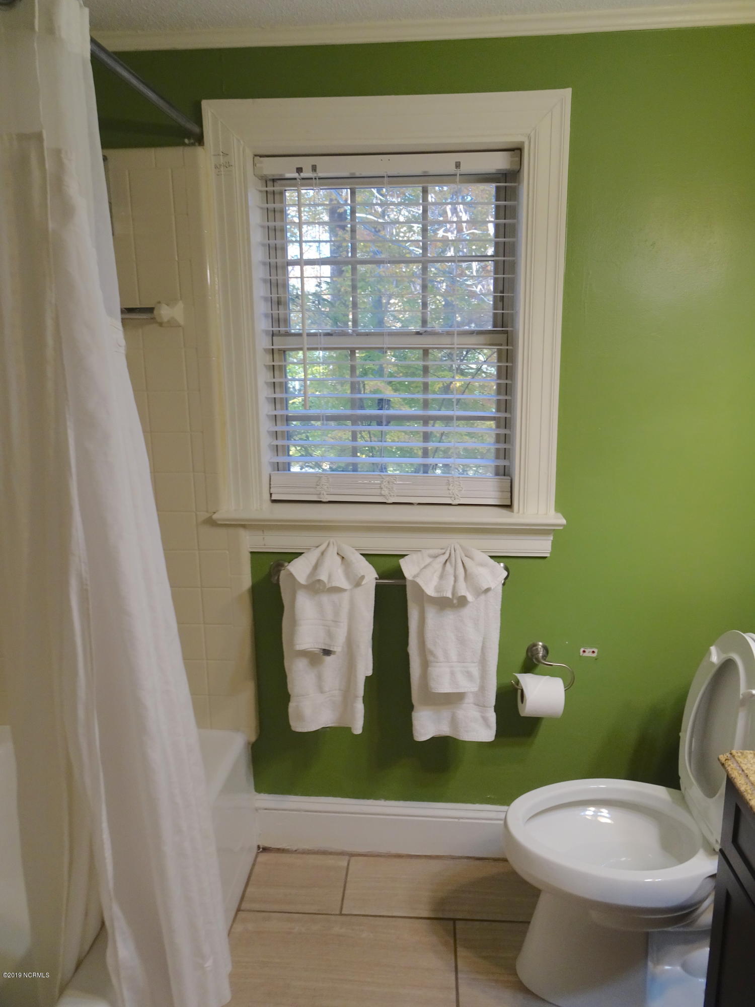 1106 West Rock Spring Road Greenville, NC 27858 - Photo 36 of 51 In Law Bathroom