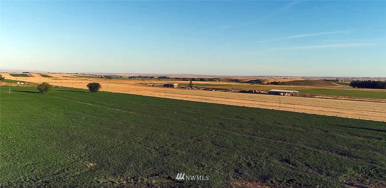 2 Locher Road Touchet, WA 99360 - Photo 1 of 11