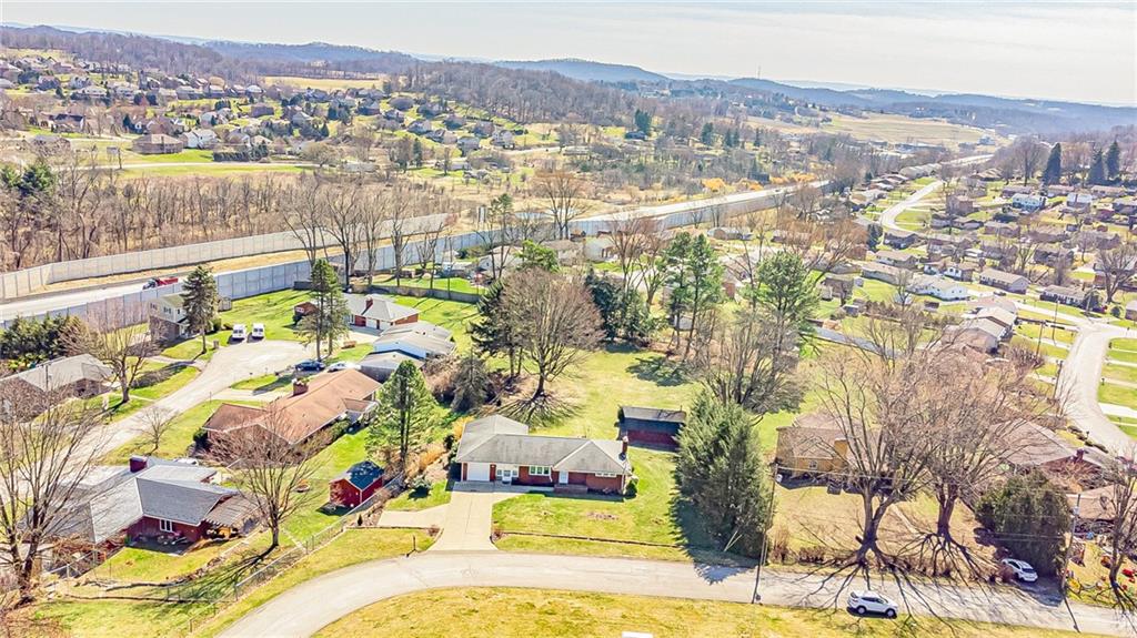 310 Longwood Drive Irwin, PA 15642 - Photo 4 of 25 a view of city and mountain