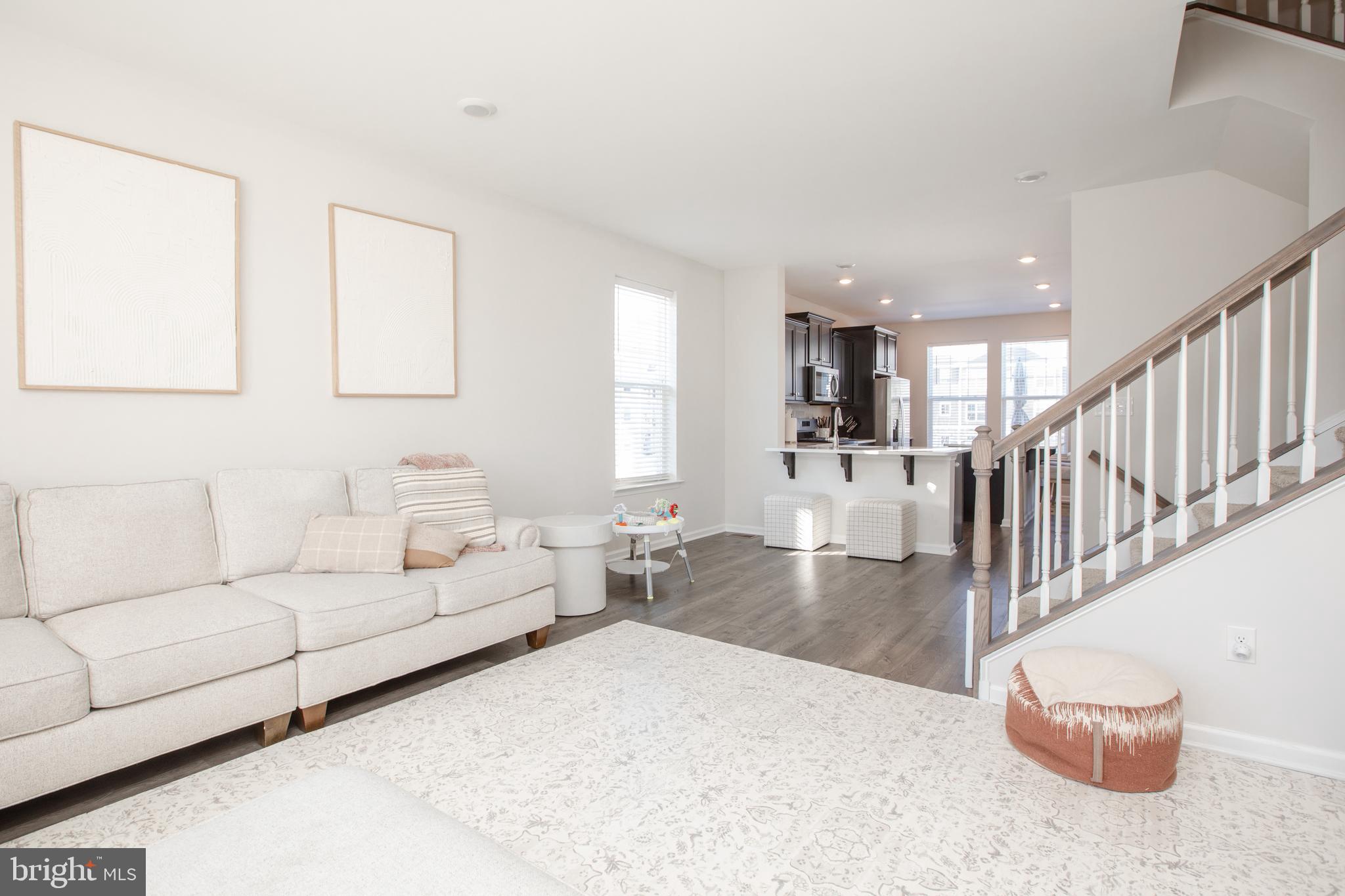 54 Rome Way Mount Laurel, NJ 08054 - Photo 14 of 29 Living Room