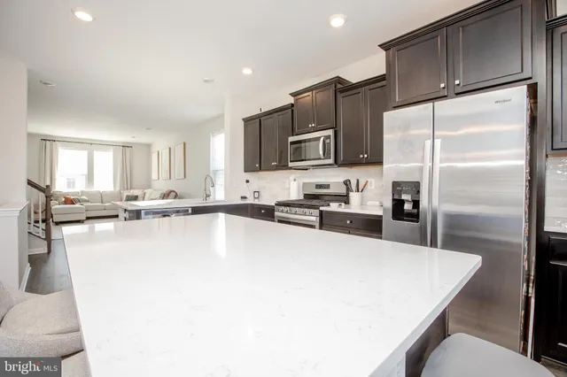 $519,900 | 54 Rome Way, Mount Laurel, NJ 08054