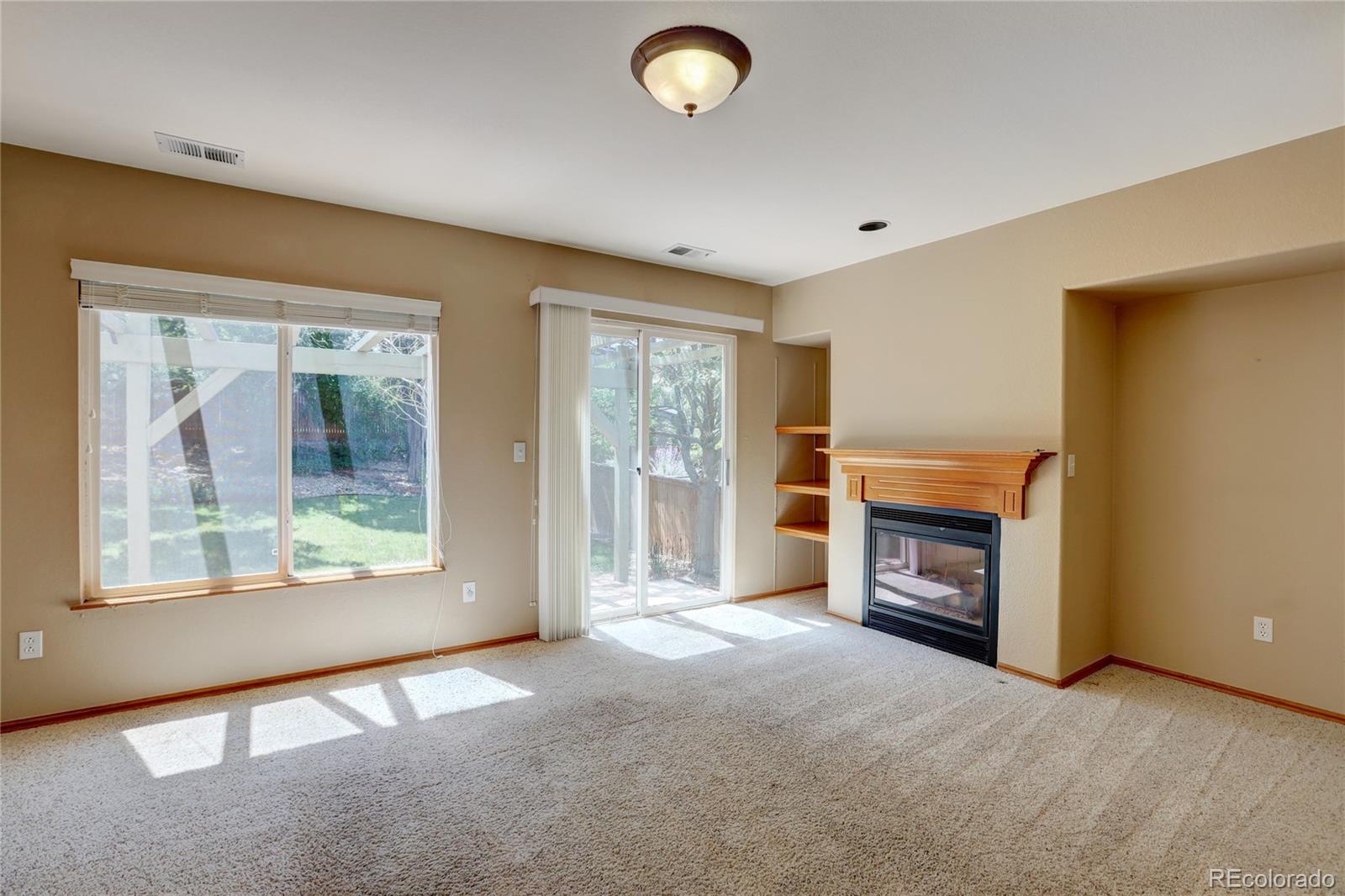 9754 Burberry Way Highlands Ranch, CO 80129 - Photo 14 of 30 Gallery Image 14