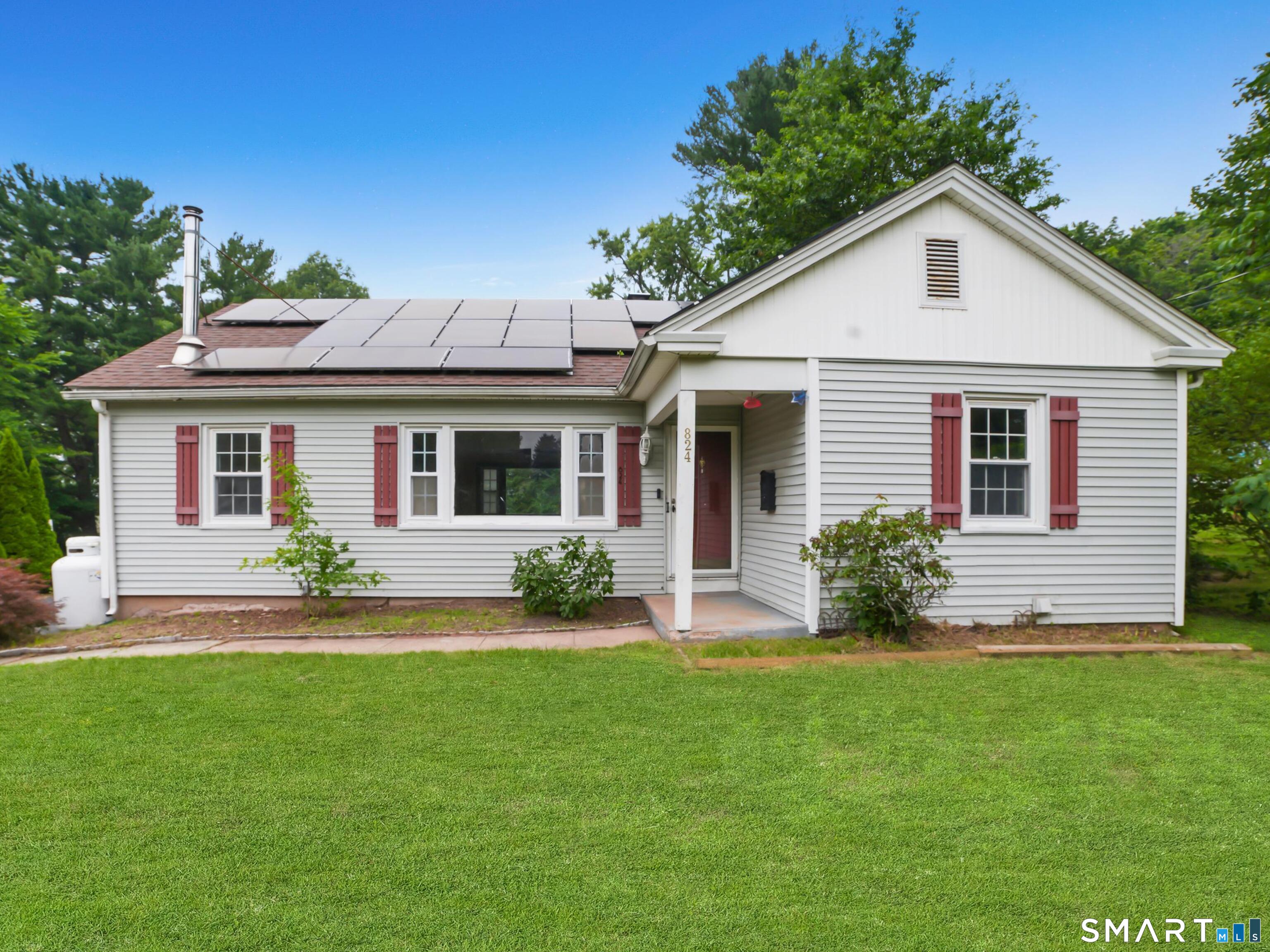 824 Randolph Road Middletown, CT 06457 - Photo 2 of 40 Gallery Image 2