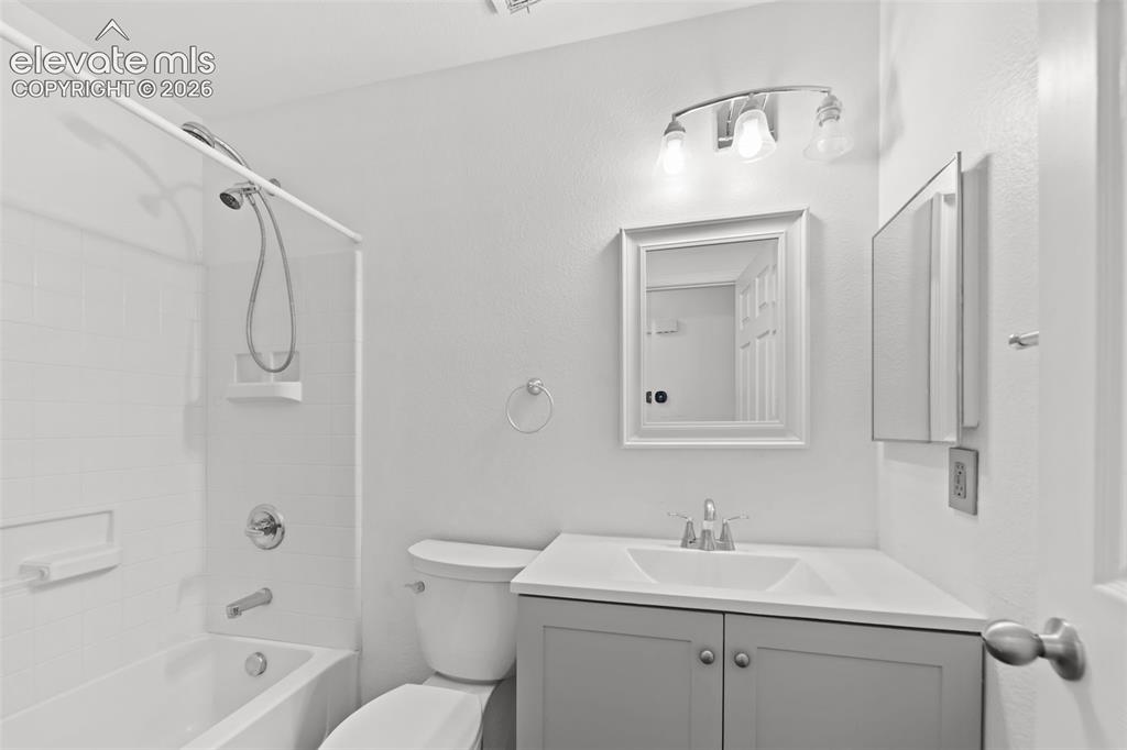 11095 Falling Star Road Fountain, CO 80817 - Photo 12 of 37