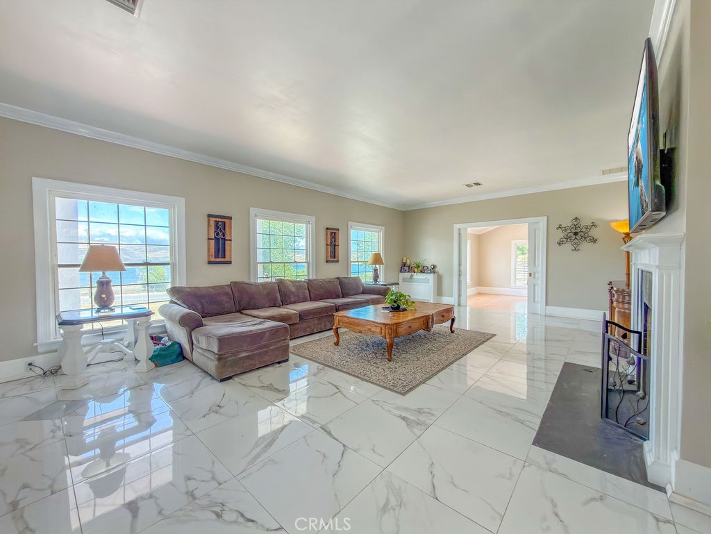 34860 Lancaster Road Lancaster, CA 93536 - Photo 12 of 72 Gallery Image 12