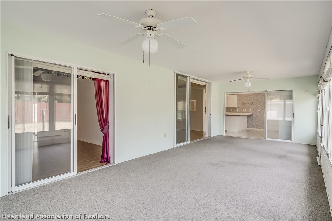 246 Tangerine Road Lake Placid, FL 33852 - Photo 19 of 36 a view of an empty room with a window