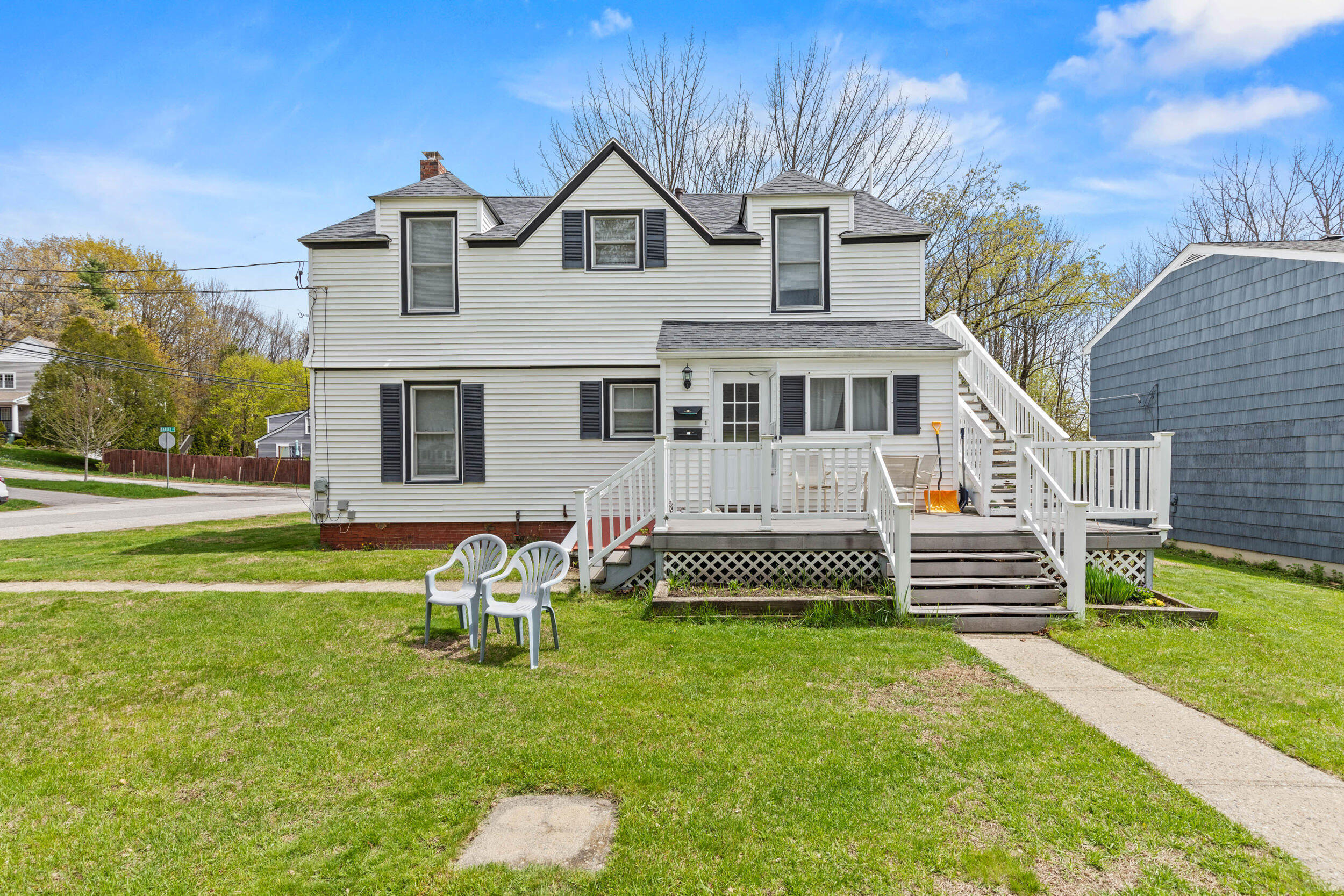 87 Hammond Road Westbrook, ME 04092 - Photo 2 of 38 04