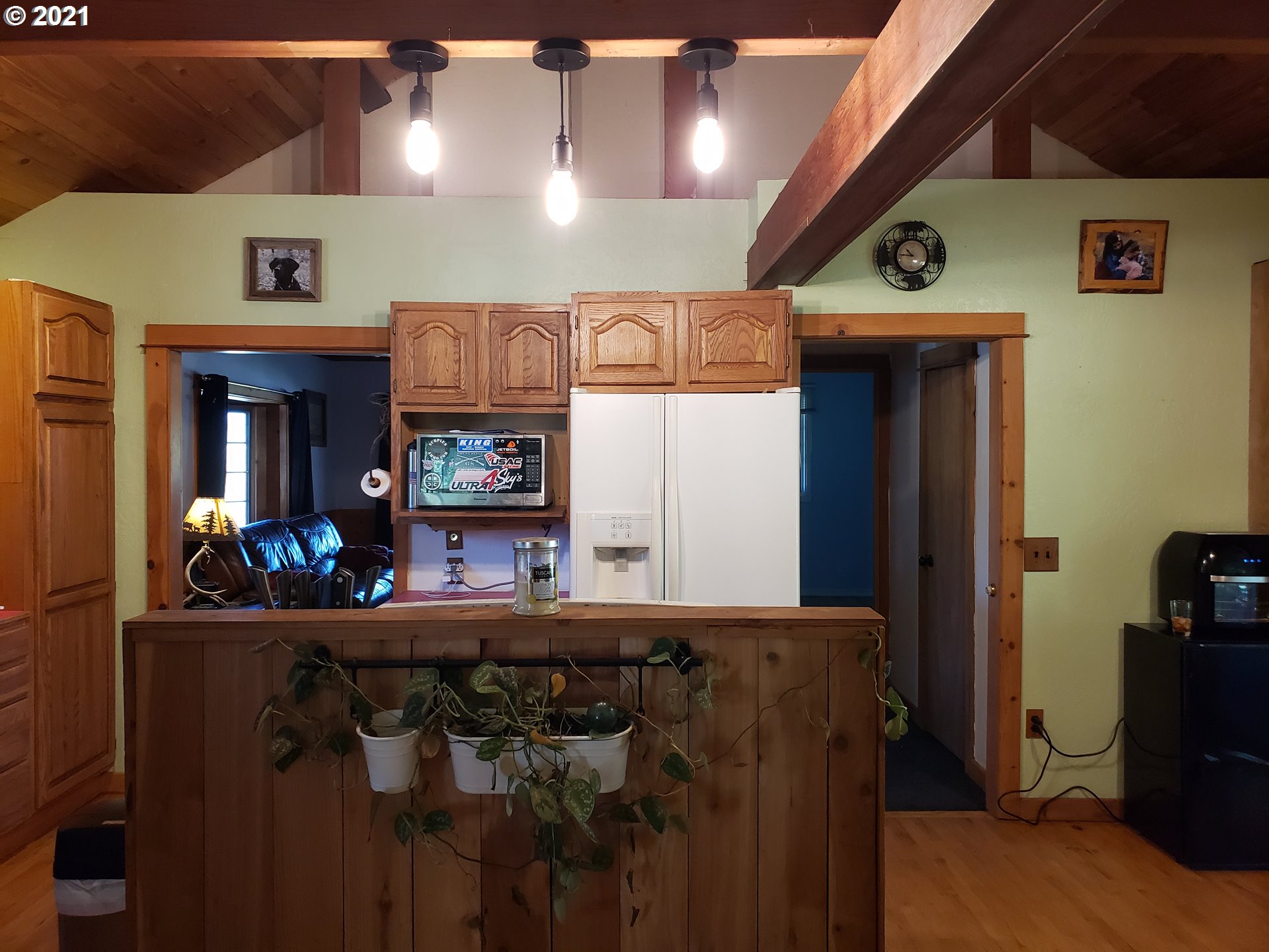 33761 Hampton Road Eugene, OR 97405 - Photo 11 of 32