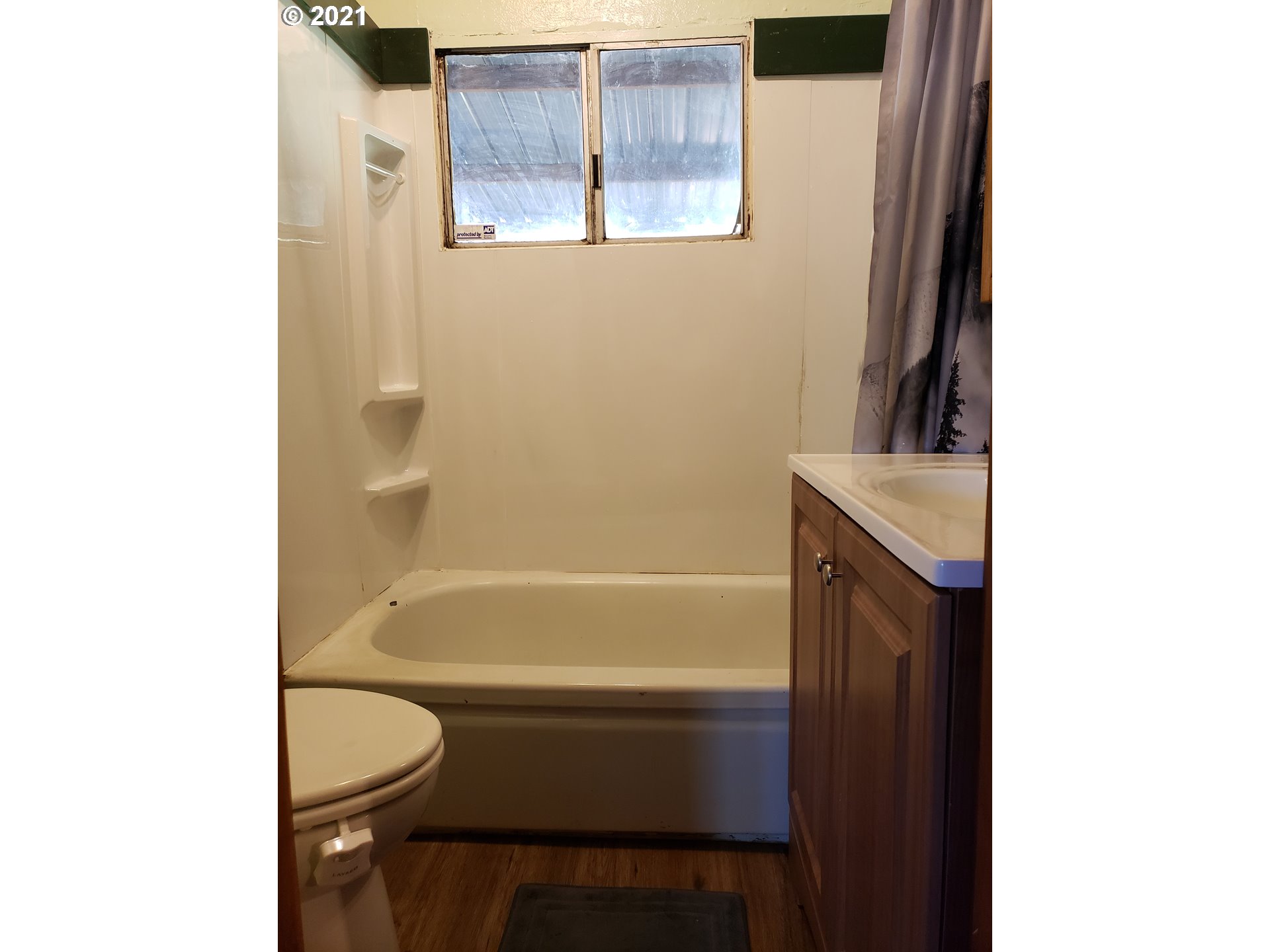 33761 Hampton Road Eugene, OR 97405 - Photo 17 of 32