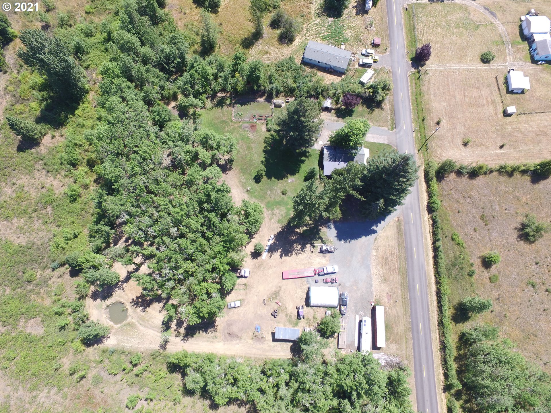 33761 Hampton Road Eugene, OR 97405 - Photo 28 of 32