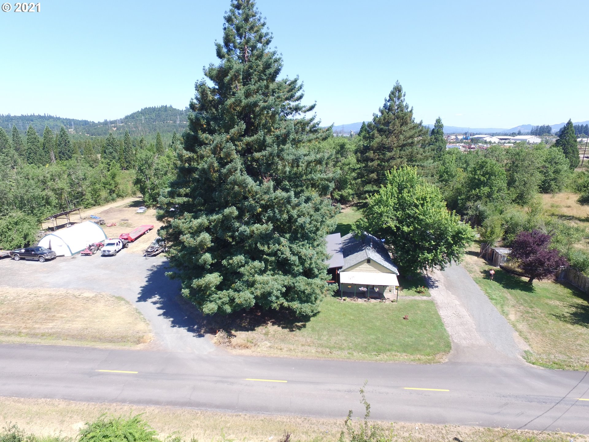 33761 Hampton Road Eugene, OR 97405 - Photo 31 of 32