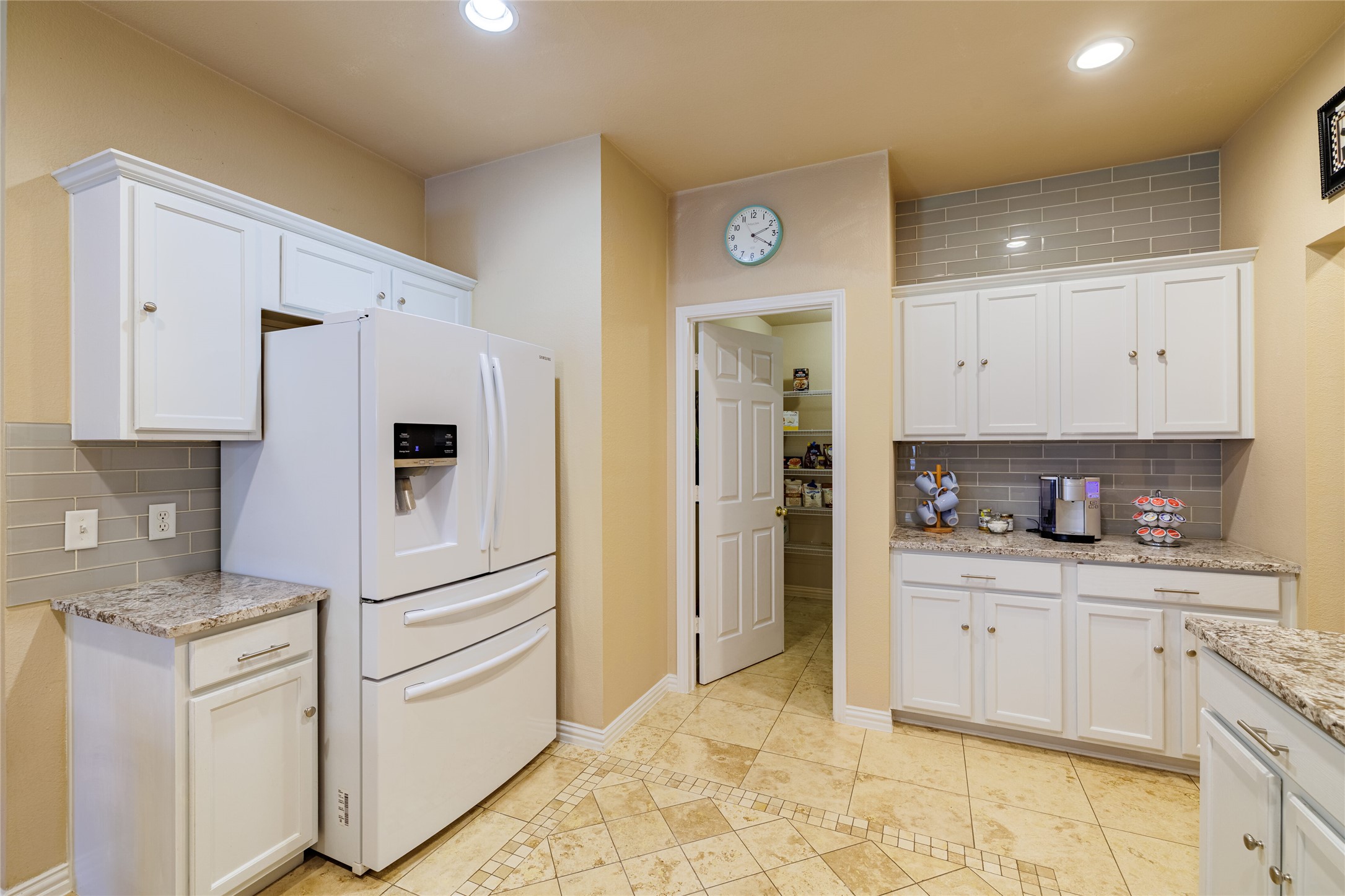 3301 Spumanti Lane Leander, TX 78641 - Photo 12 of 40