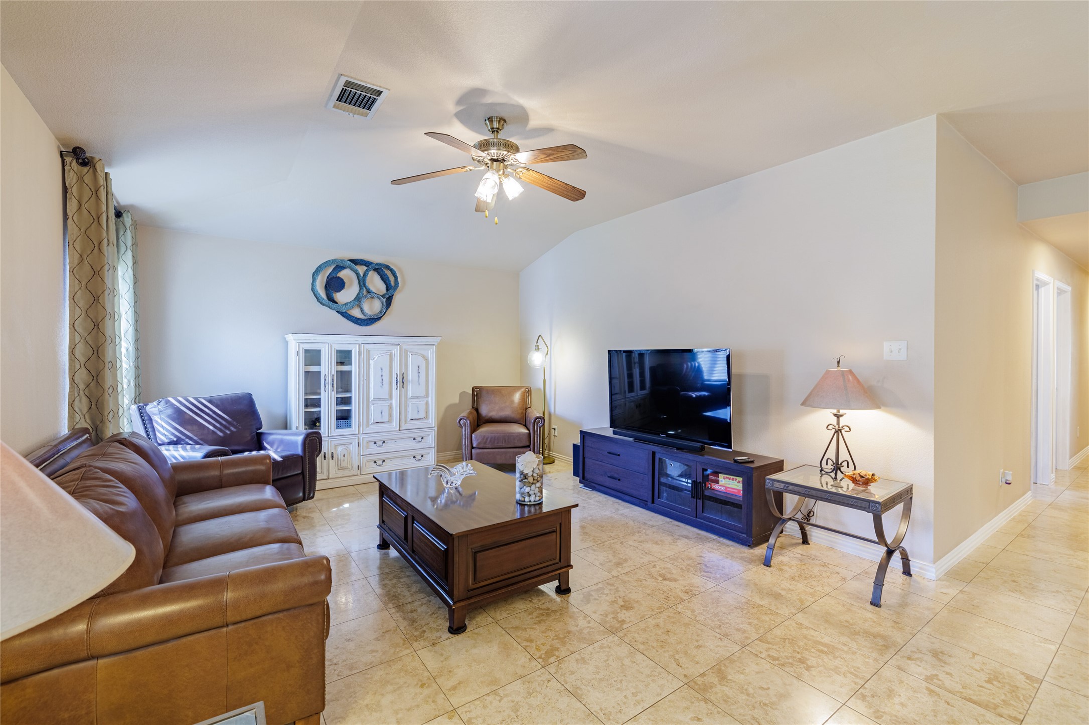 3301 Spumanti Lane Leander, TX 78641 - Photo 19 of 40