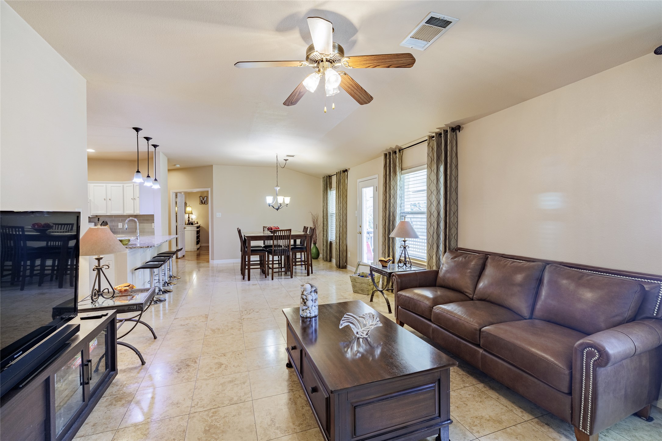 3301 Spumanti Lane Leander, TX 78641 - Photo 21 of 40