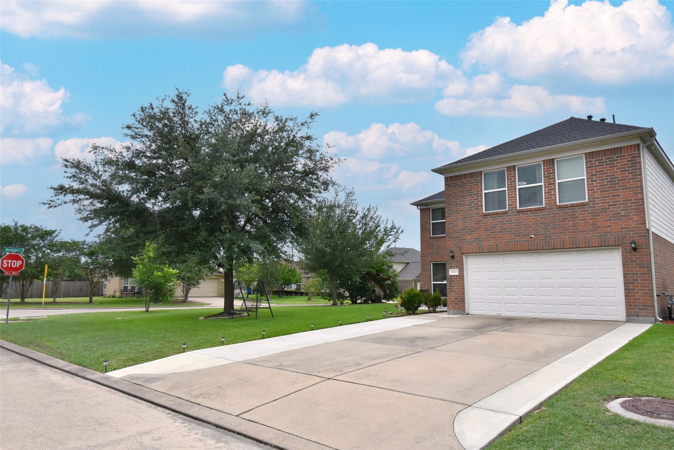 10603 Ince Lane Houston, TX 77040 - Photo 5 of 32