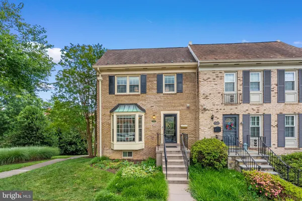$899,999 | 7349 Eldorado Court, McLean, VA 22102