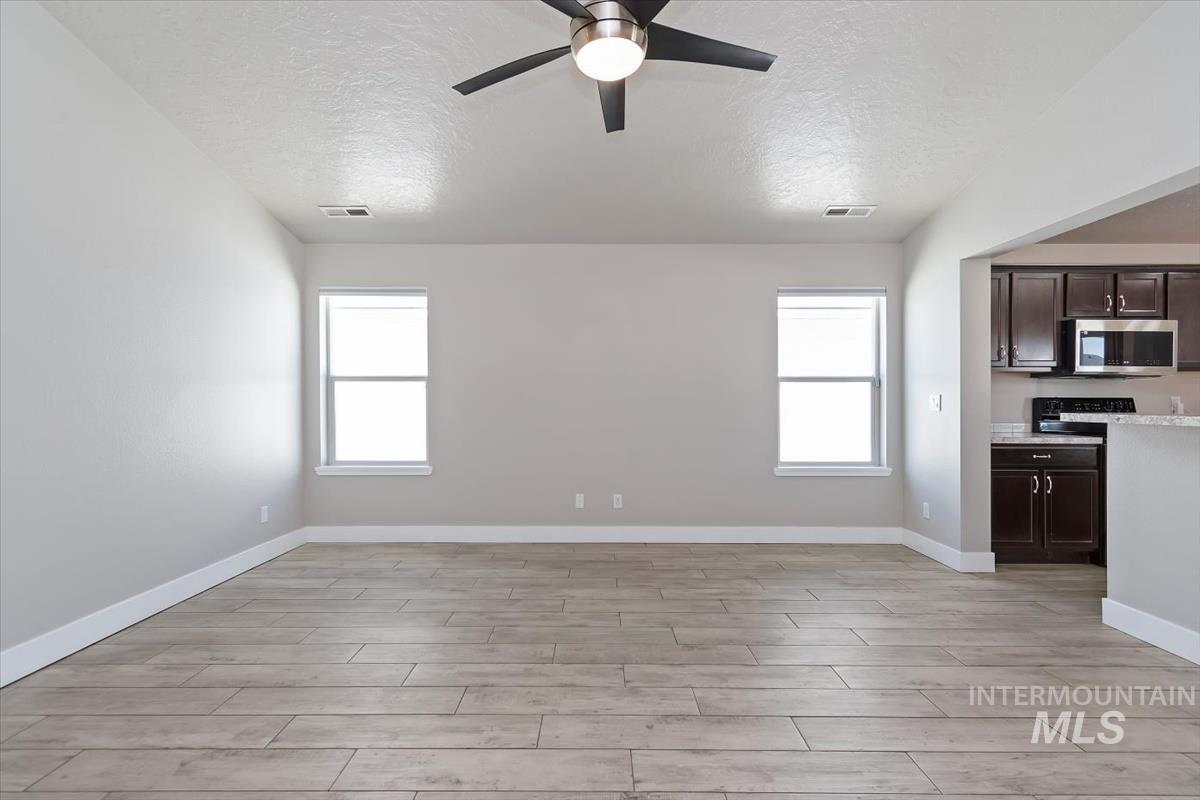 4323 Bainbridge Street Caldwell, ID 83607 - Photo 26 of 50