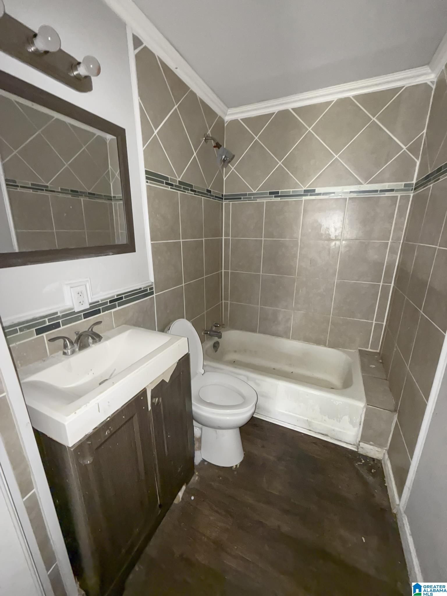 245 Flora Street Southwest Birmingham, AL 35211 - Photo 11 of 24