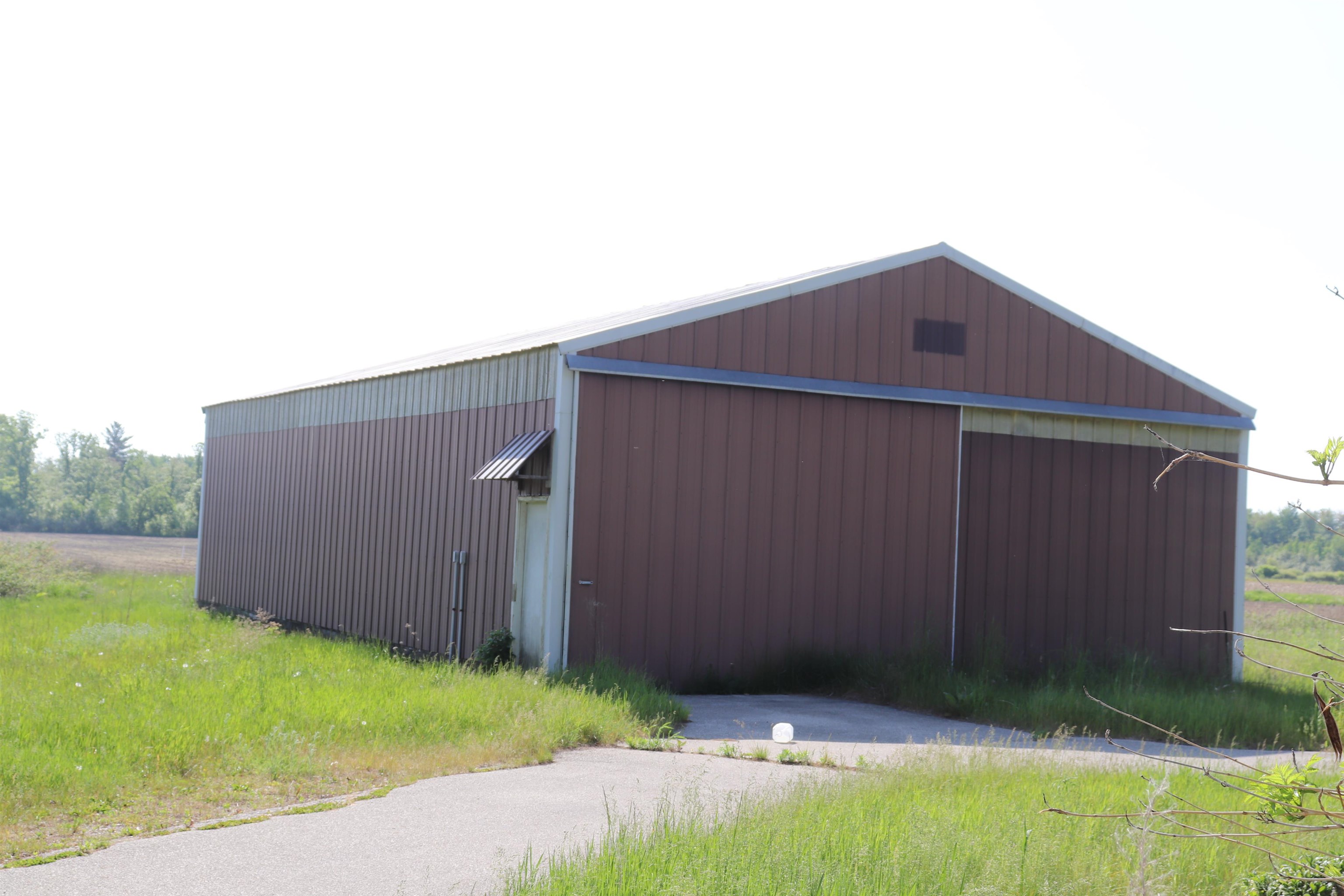 5916 North Lewis Road Coleman, MI 48618 - Photo 6 of 36