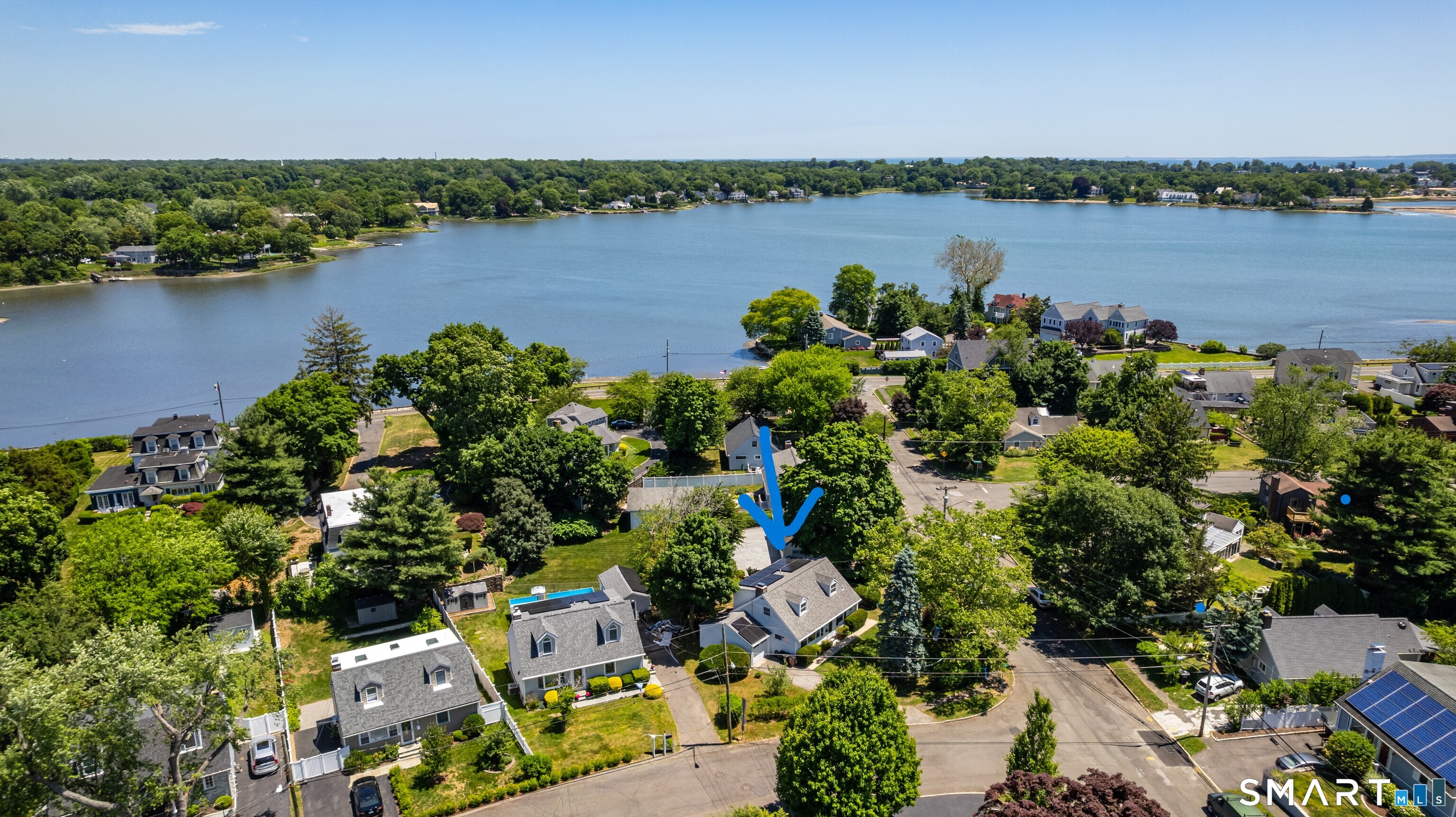 94 Mathews Street Stamford, CT 06902 - Photo 3 of 39