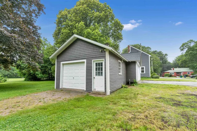 $799,900 | 223 Mill Road, Hampton, NH 03842