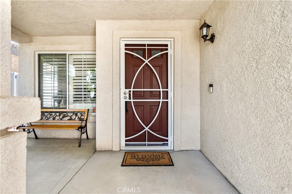 28222 Cascade Road Castaic, CA 91384 - Photo 2 of 42