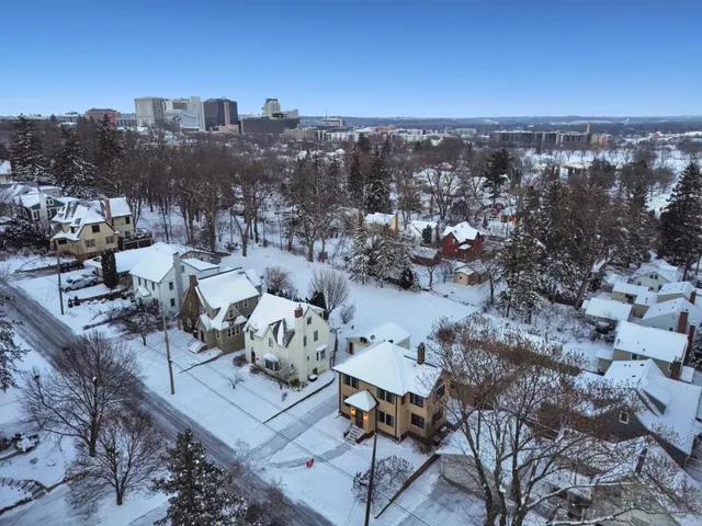 $377,000 | 848 8th Avenue Southwest, Rochester, MN 55902