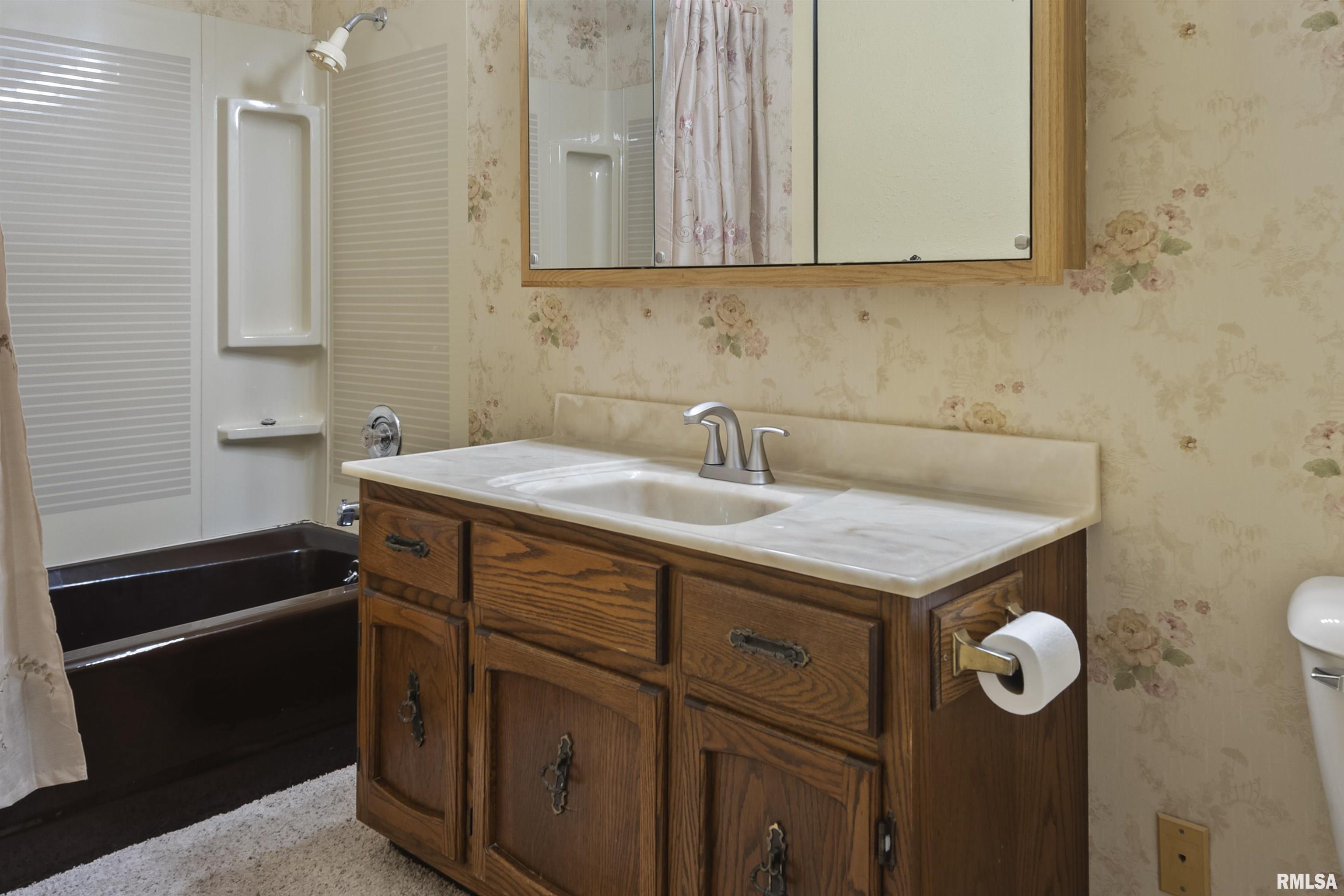 2221 West Rd Drive Springfield, IL 62711 - Photo 27 of 40