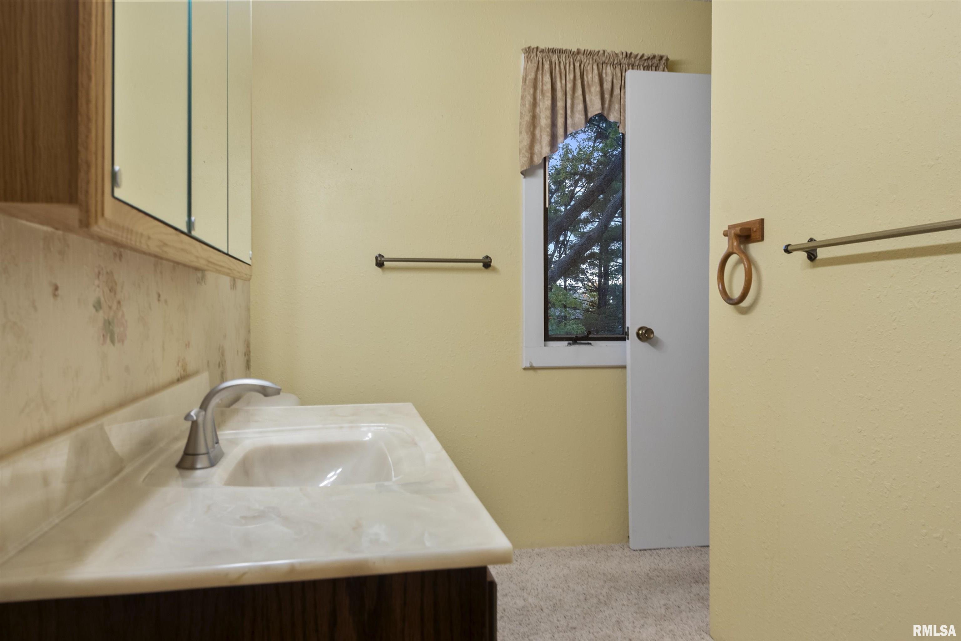 2221 West Rd Drive Springfield, IL 62711 - Photo 28 of 40