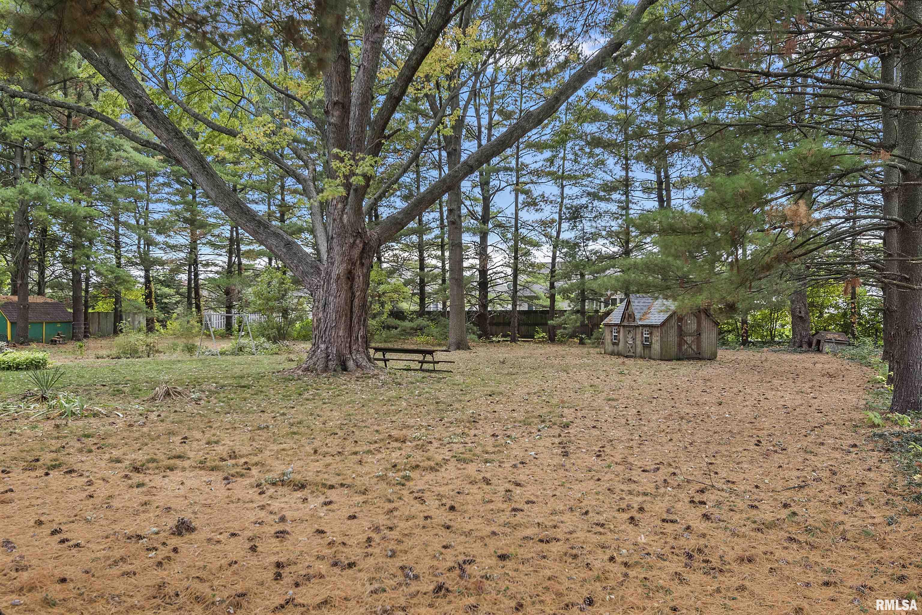 2221 West Rd Drive Springfield, IL 62711 - Photo 34 of 40