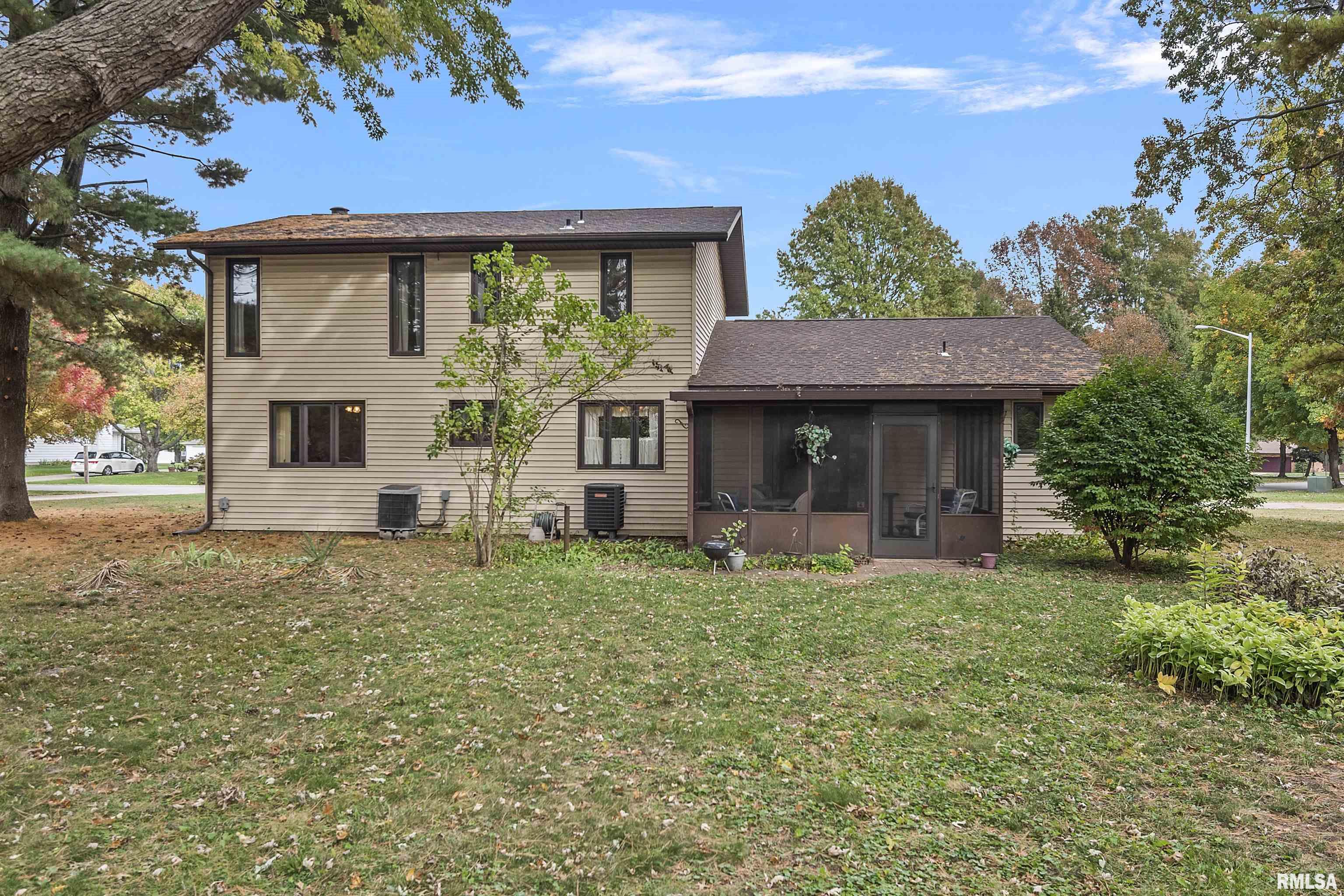 2221 West Rd Drive Springfield, IL 62711 - Photo 36 of 40