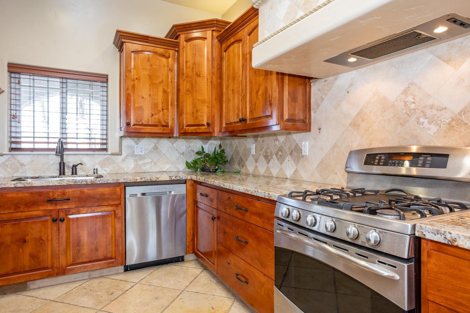 4549 Mc Gee Avenue Modesto, CA 95357 - Photo 17 of 60