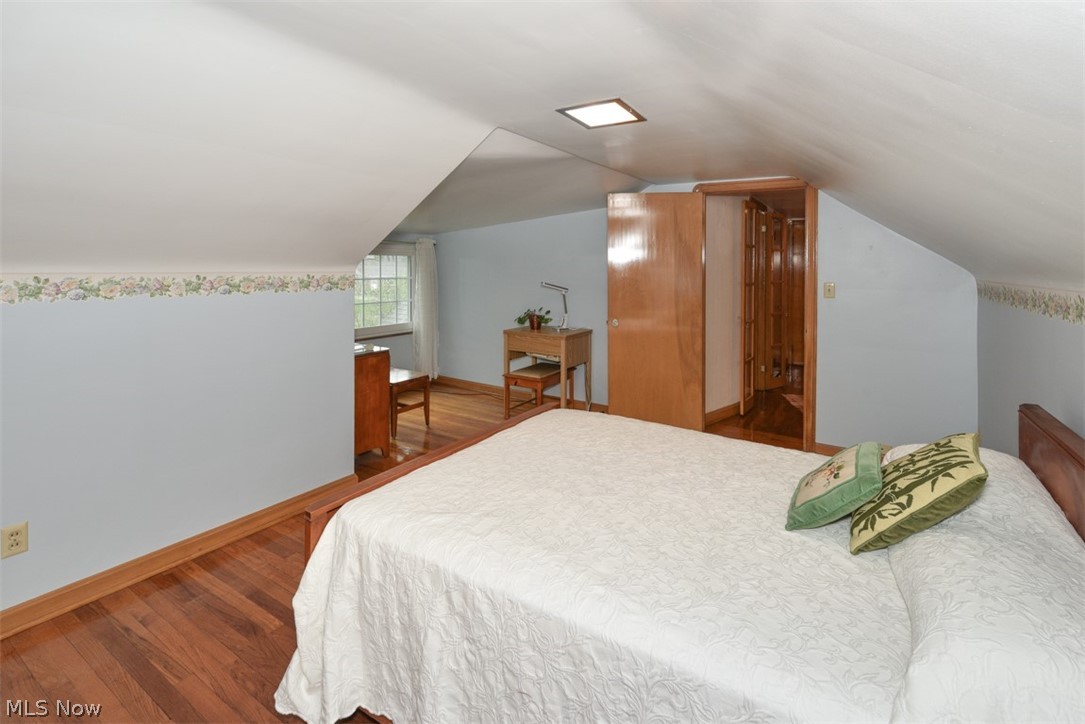 20925 Mastick Road Cleveland, OH 44126 - Photo 21 of 33