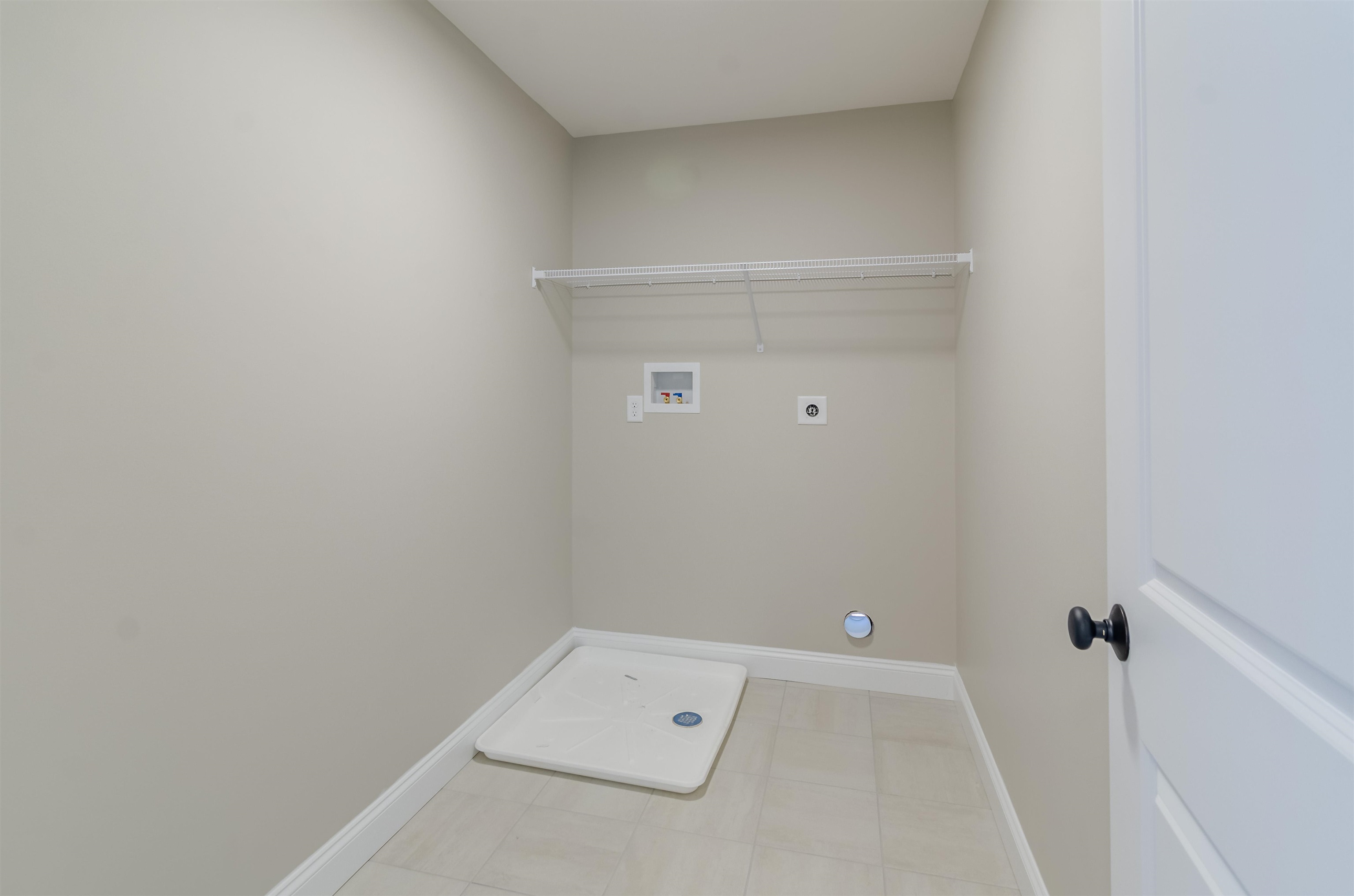 2 B Button Drive Londonderry, NH 03053 - Photo 18 of 19