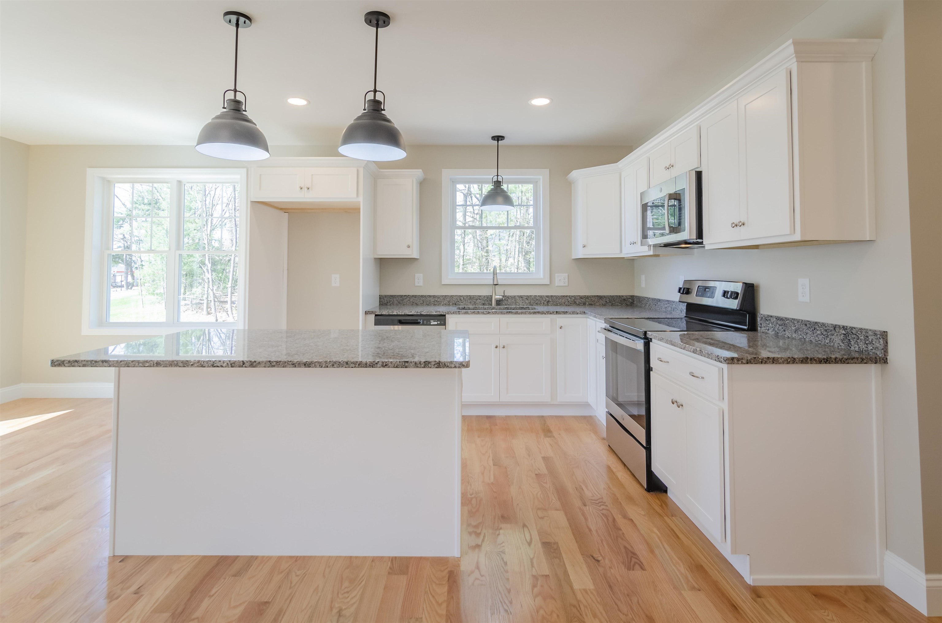 2 B Button Drive Londonderry, NH 03053 - Photo 3 of 19