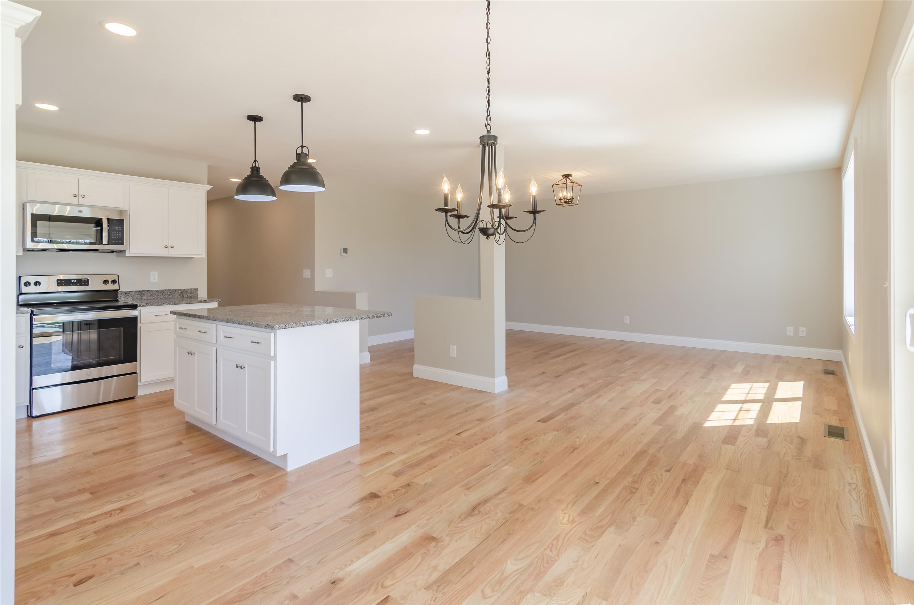 2 B Button Drive Londonderry, NH 03053 - Photo 7 of 19