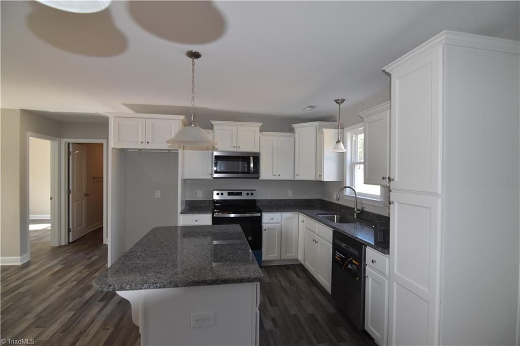 833 Briggs Road Lexington, NC 27292 - Photo 3 of 13 Gallery Image 3