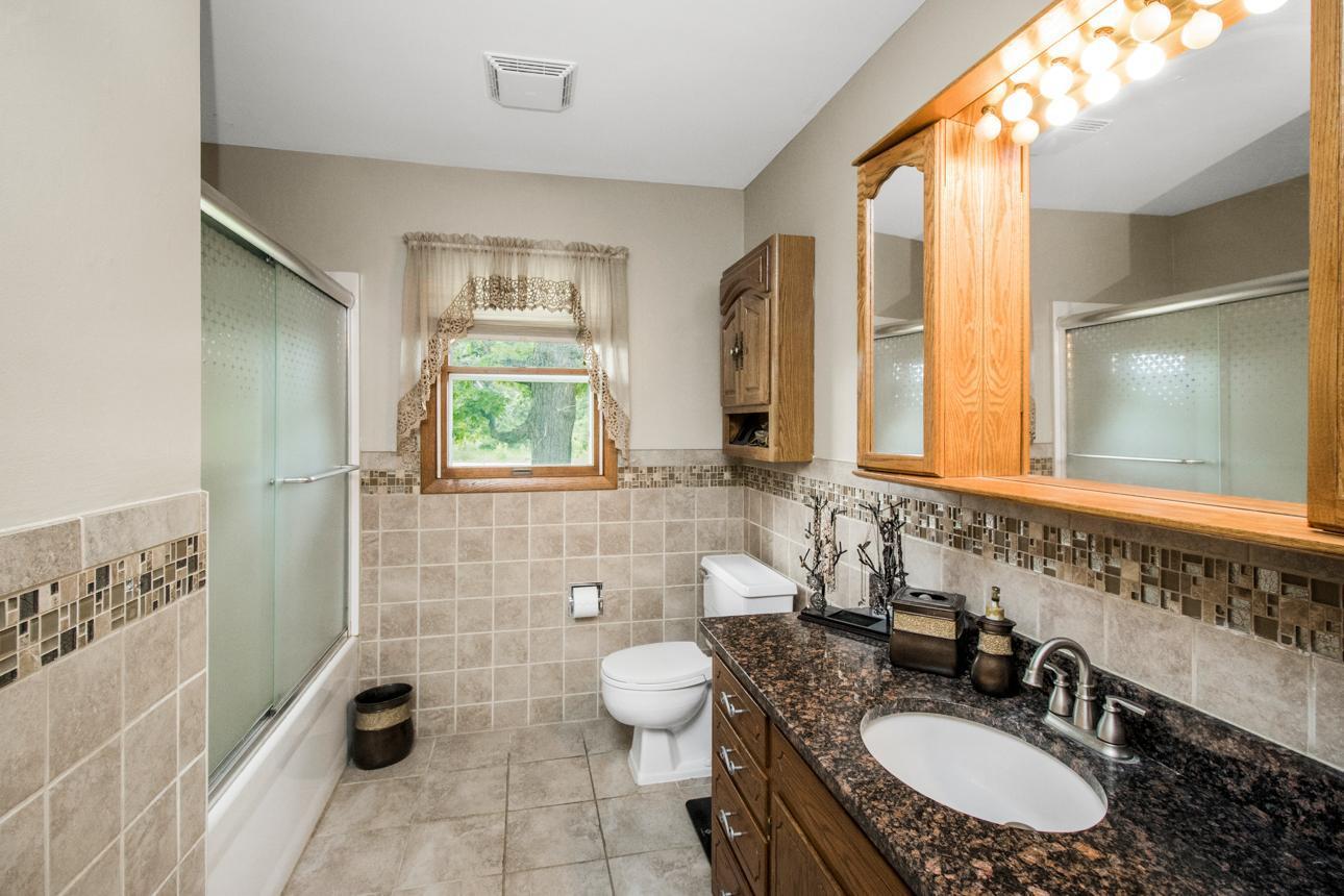 13566 Lexington Road Montgomery, MN 56069 - Photo 18 of 44 Gallery Image 18