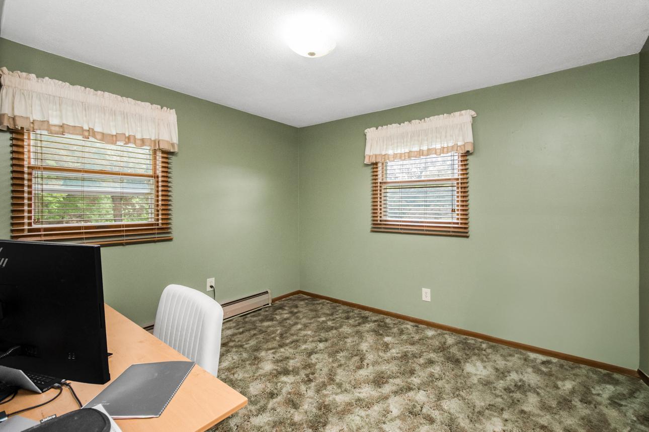 13566 Lexington Road Montgomery, MN 56069 - Photo 19 of 44 Gallery Image 19