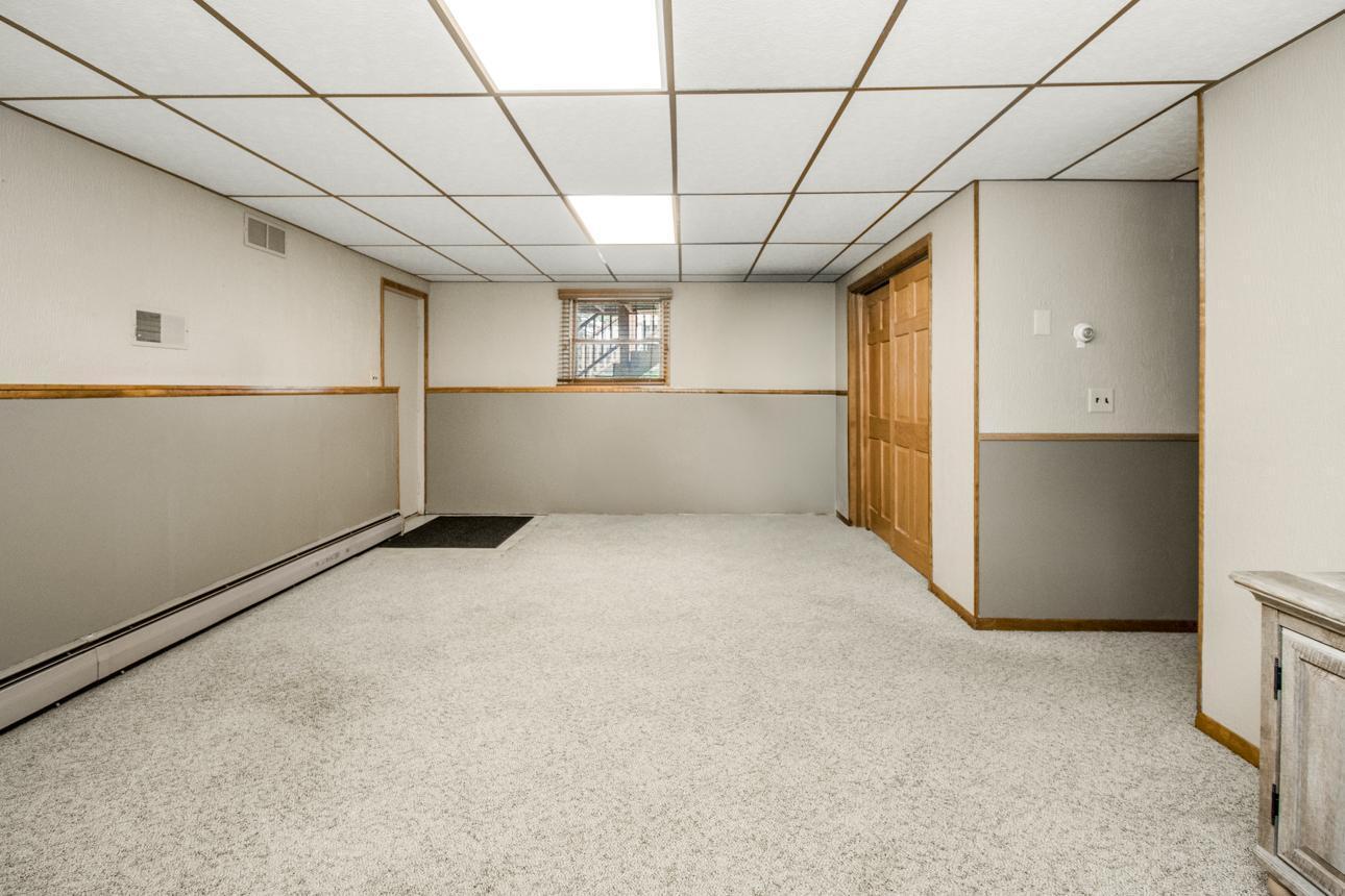 13566 Lexington Road Montgomery, MN 56069 - Photo 23 of 44 Gallery Image 23